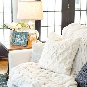 Welcome To My Closet...Enjoy Your Visit...